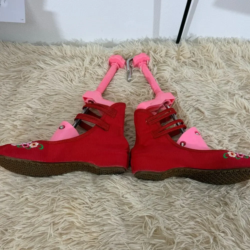 Vintage Chinese Embroidered Floral Mary Jane Flats Red Canvas Linen EU 40 US 8